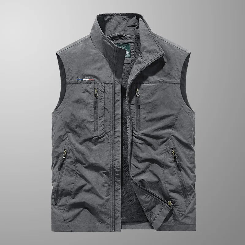 EMILIA – BREATHABLE CARGO VEST