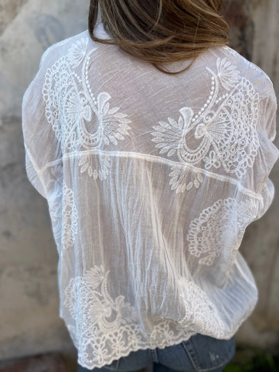 Savannah – Embroidered Long-Sleeve Cardigan