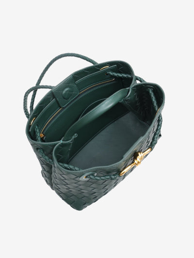 Eloise - Compact Woven Bag with Textured Design