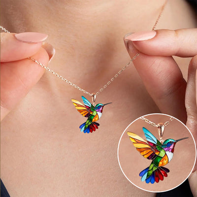 Lola - Beautiful Hummingbird Necklace