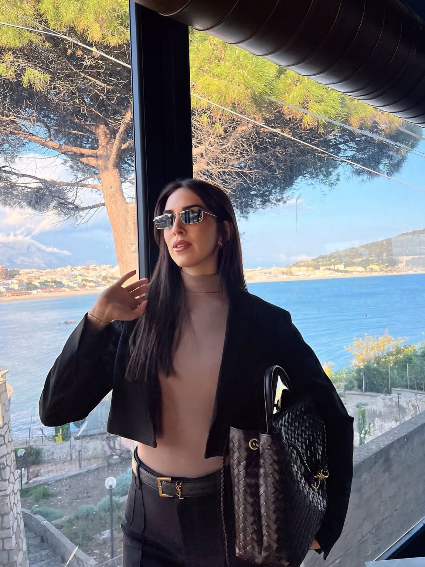 Vivienne - Timeless Oversized Woven Tote