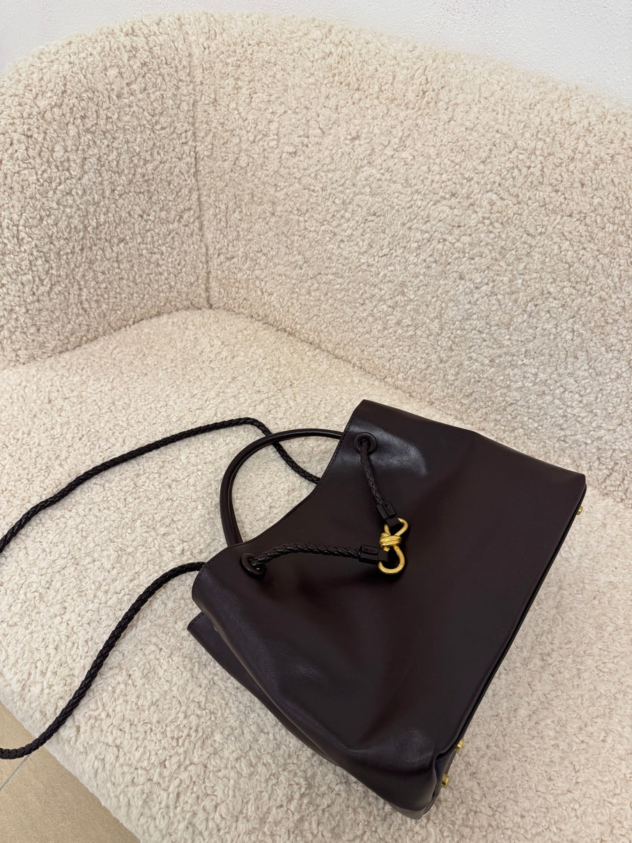 Emilia - Elegant Multi-Purpose Carryall Bag