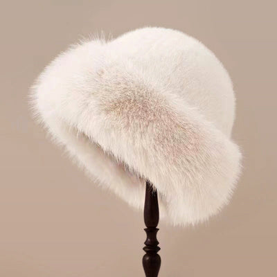 Greta – Cozy Luxe Fur Hat