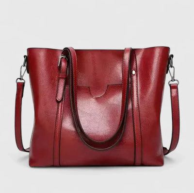 Clara - Sleek Leather Shoulder Bag