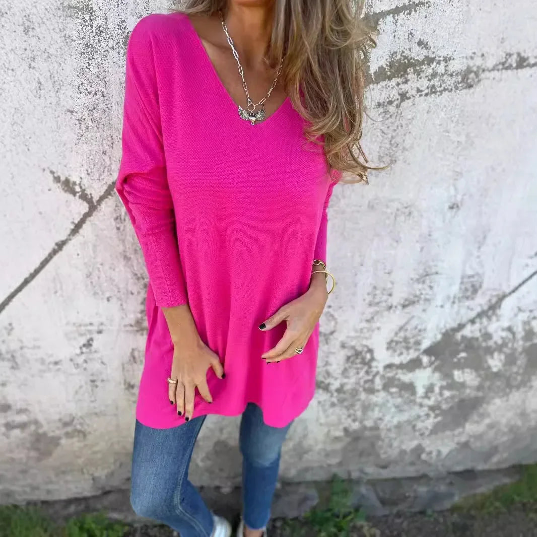 Leona - Relaxed V-Neck Knit Tunic