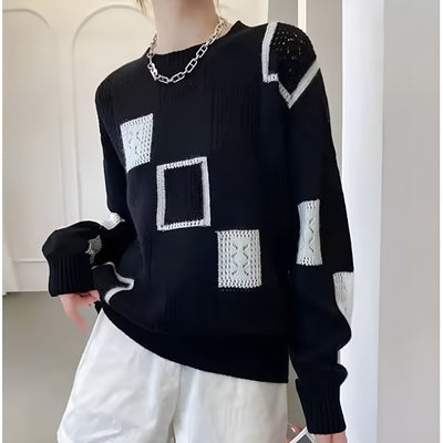 Claire - Women's Knit Sweater with Geometric Design