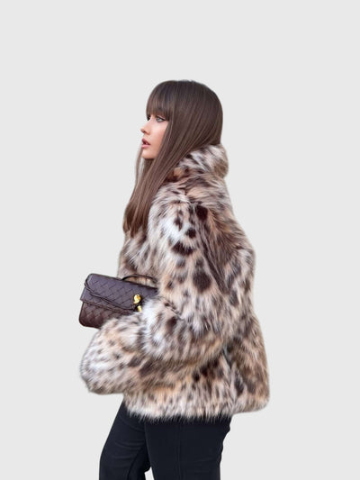 Camila - Elegant Slim Woven Clutch