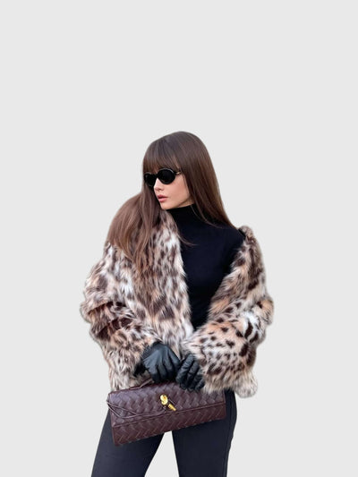 Camila - Elegant Slim Woven Clutch