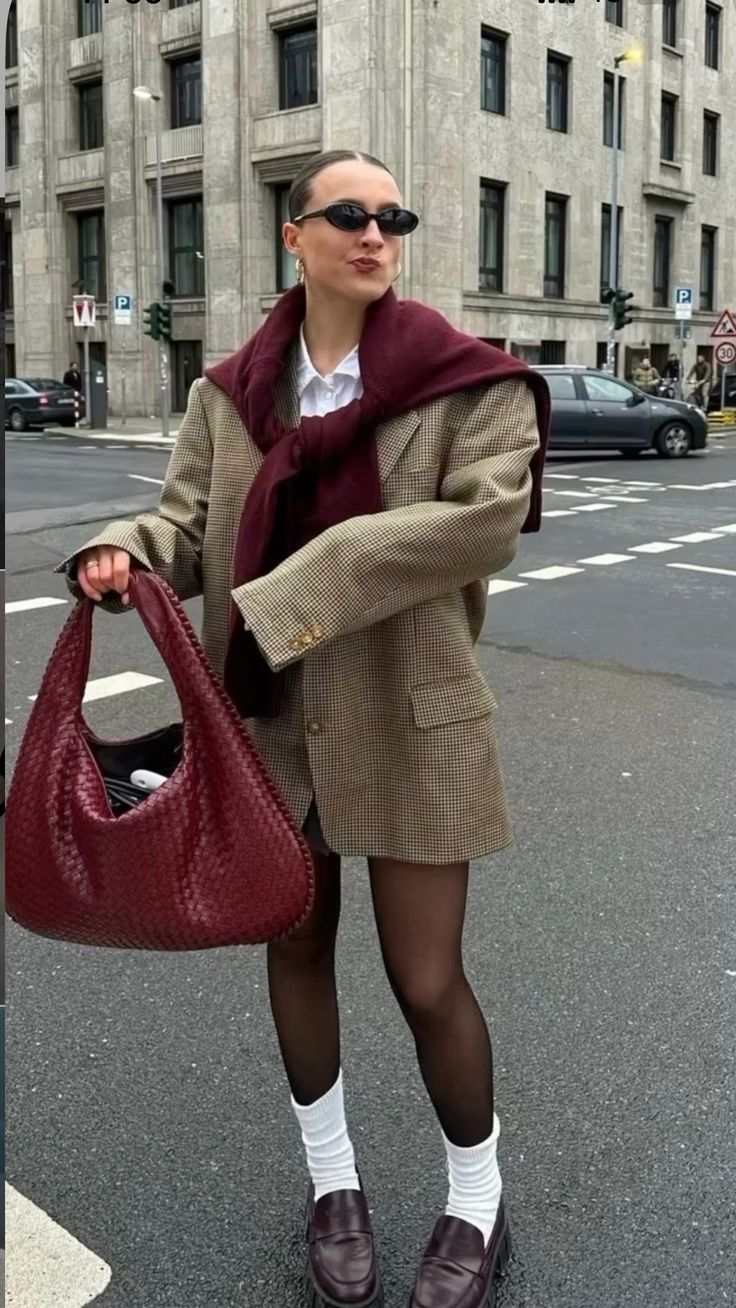 Aurelia – Woven Maxi Bag