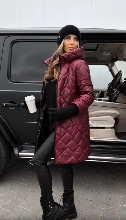 Averlyn – Quilted Down Hooded Jacket