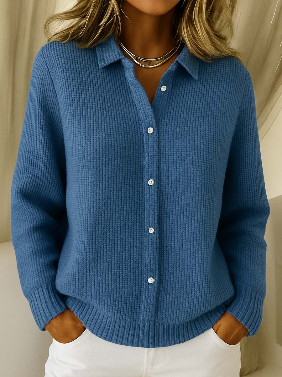Elena - Classic Cardigan in Soft Knit